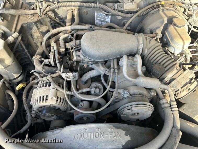 image for item OC9387 2001  Chevrolet S10  pickup truck