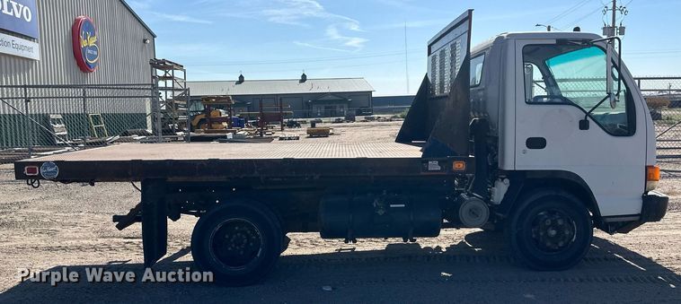 image for item OC9388 1999 Isuzu NPR  dump flatbed truck