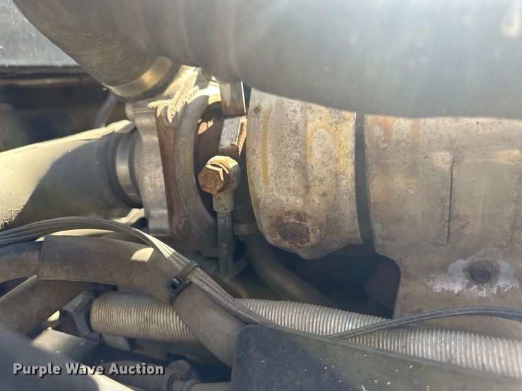 image for item OC9388 1999 Isuzu NPR  dump flatbed truck