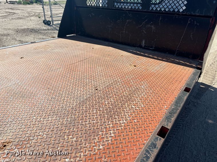 image for item OC9388 1999 Isuzu NPR  dump flatbed truck