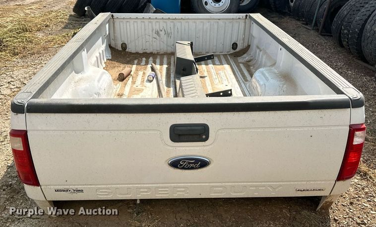 image for item OC9419 Pickup truck bed