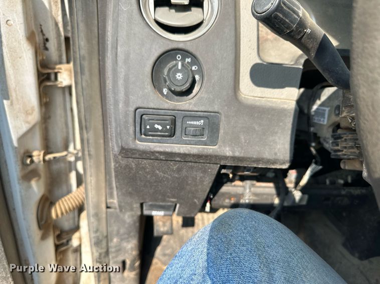 image for item OC9421 2010 Ford F150  SuperCab pickup truck