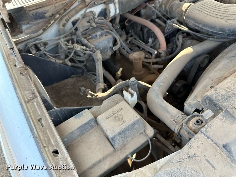 image for item OC9422 2001 Ford F150  SuperCrew pickup truck