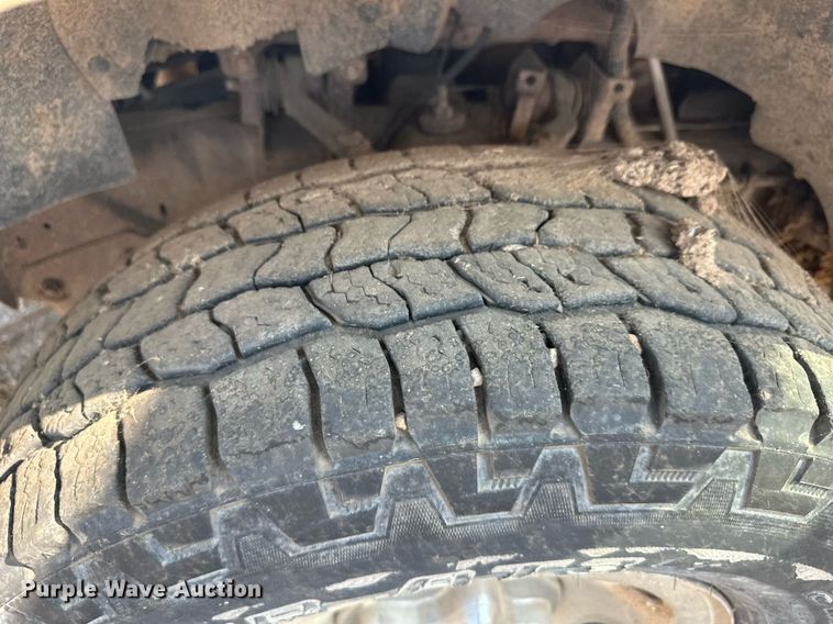 image for item OC9422 2001 Ford F150  SuperCrew pickup truck