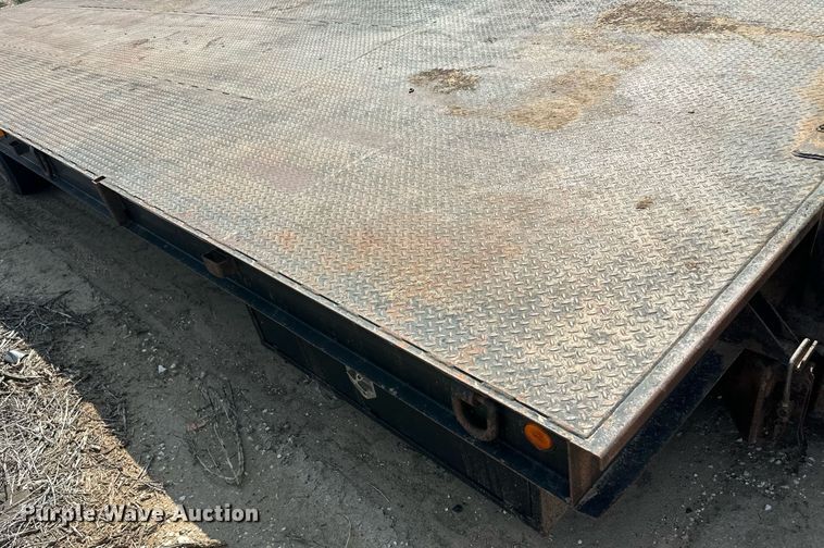 image for item OC9434 2002 Trail-Eze  tilt deck equipment trailer