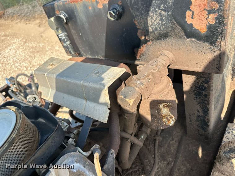 image for item OC9434 2002 Trail-Eze  tilt deck equipment trailer