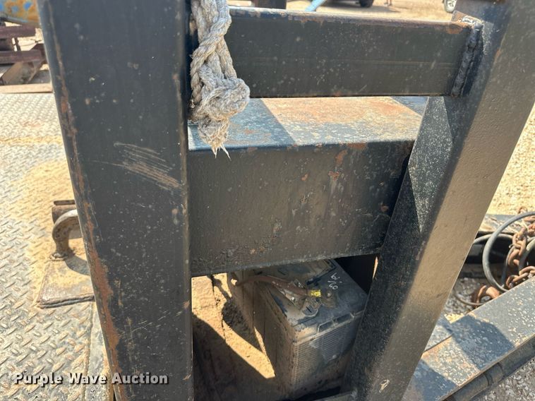 image for item OC9434 2002 Trail-Eze  tilt deck equipment trailer