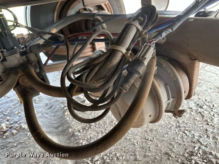 image for item OC9434 2002 Trail-Eze  tilt deck equipment trailer