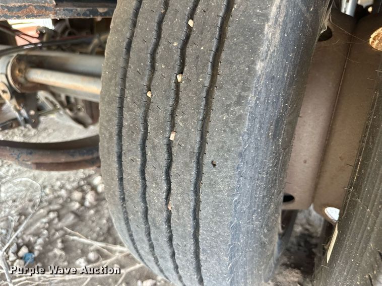 image for item OC9434 2002 Trail-Eze  tilt deck equipment trailer