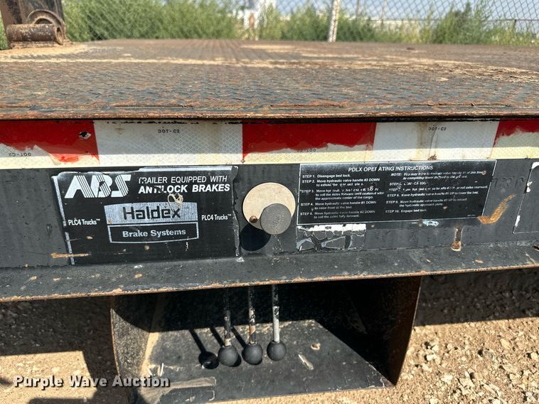 image for item OC9434 2002 Trail-Eze  tilt deck equipment trailer