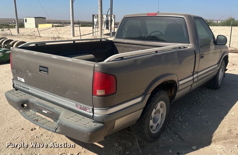 image for item OC9436 1998 GMC Sonoma  pickup truck