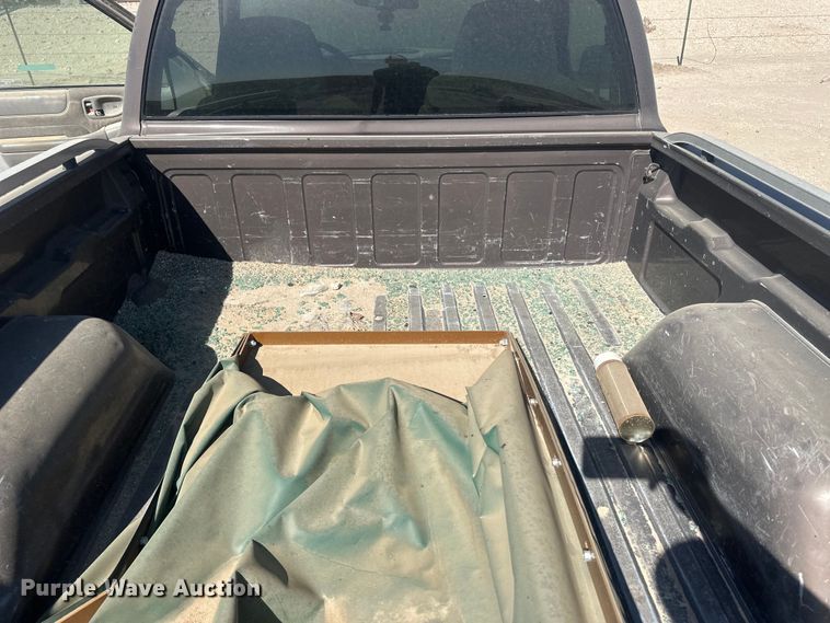 image for item OC9436 1998 GMC Sonoma  pickup truck