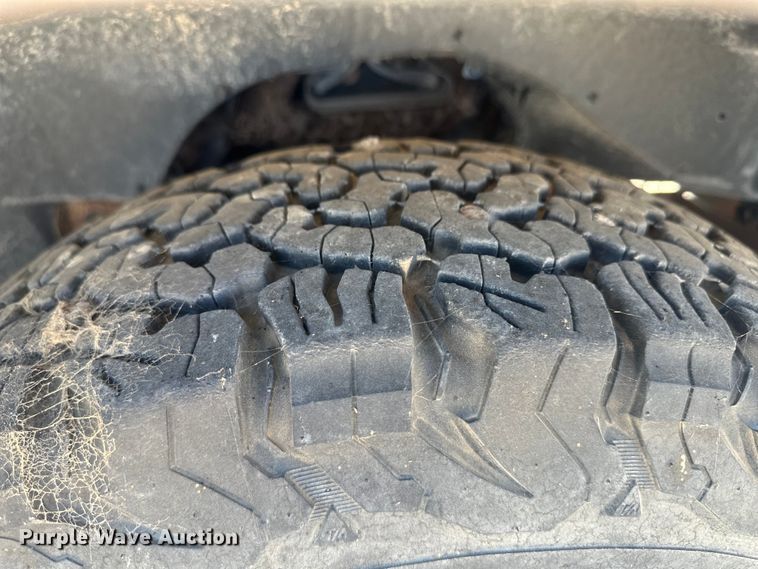 image for item OC9436 1998 GMC Sonoma  pickup truck