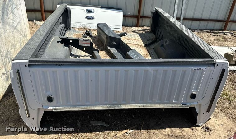 image for item OC9449 Ford pickup truck bed