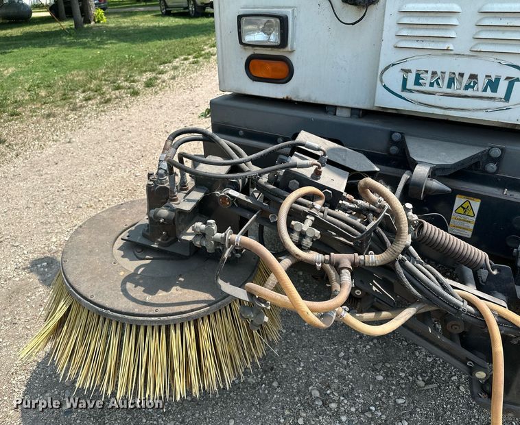 image for item AF9666 Tennant Sentinel street sweeper truck