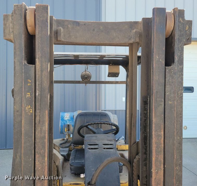 image for item DA7233 Caterpillar T50D forklift