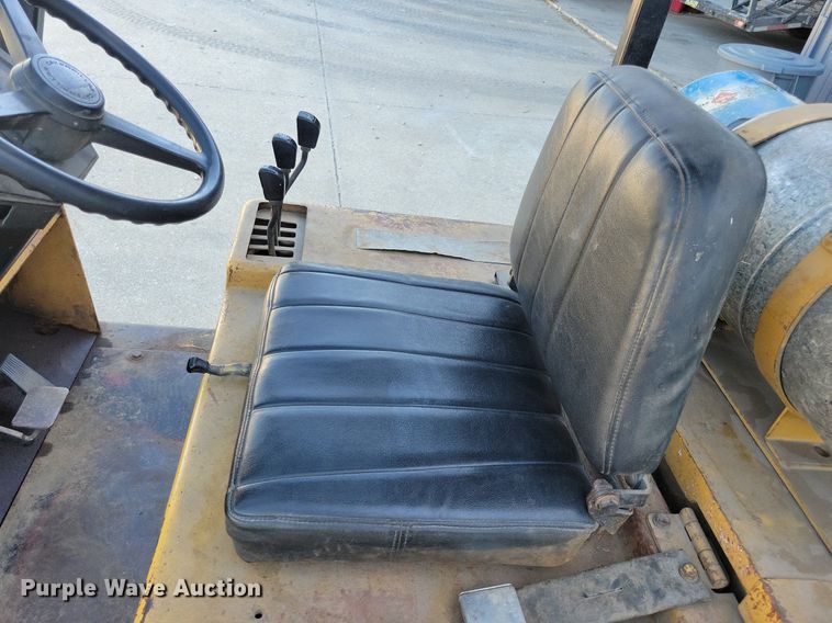 image for item DA7233 Caterpillar T50D forklift