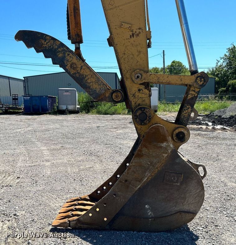 image for item DI7990 2011 Caterpillar 320DL  excavator