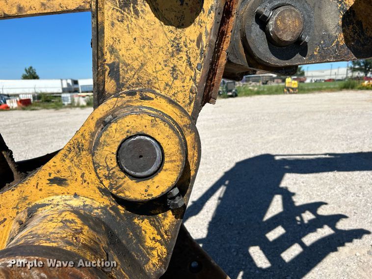 image for item DI7990 2011 Caterpillar 320DL  excavator