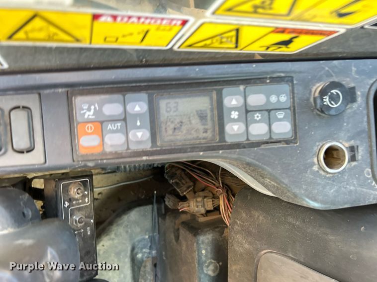 image for item DI7990 2011 Caterpillar 320DL  excavator