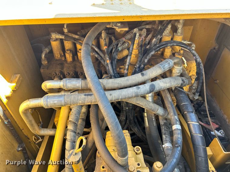 image for item DI7990 2011 Caterpillar 320DL  excavator