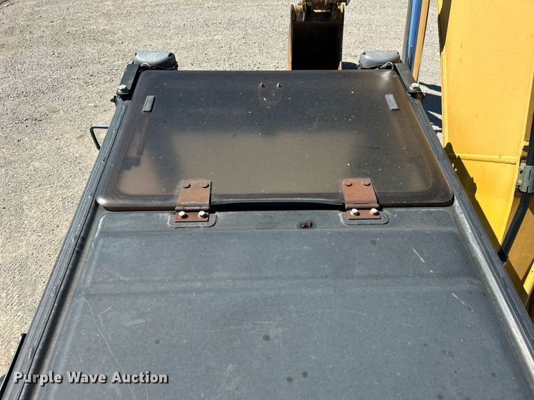 image for item DI7990 2011 Caterpillar 320DL  excavator