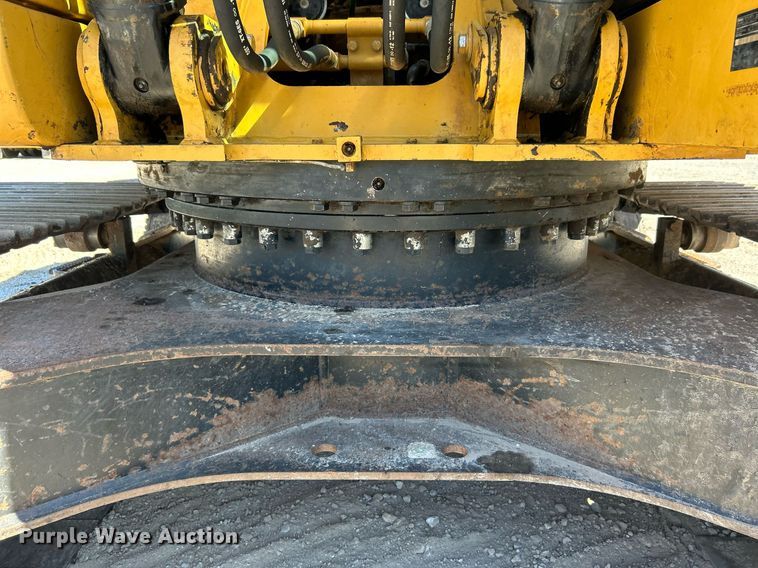 image for item DI7990 2011 Caterpillar 320DL  excavator