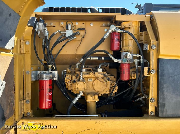 image for item DI7990 2011 Caterpillar 320DL  excavator