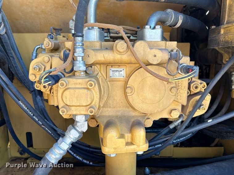 image for item DI7990 2011 Caterpillar 320DL  excavator