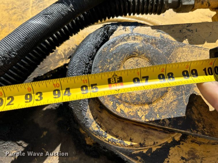 image for item DI7990 2011 Caterpillar 320DL  excavator