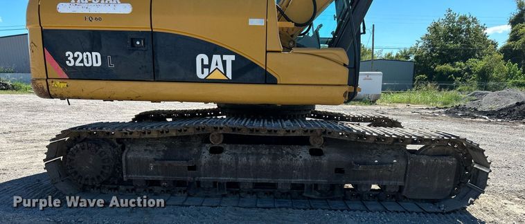 image for item DI7990 2011 Caterpillar 320DL  excavator