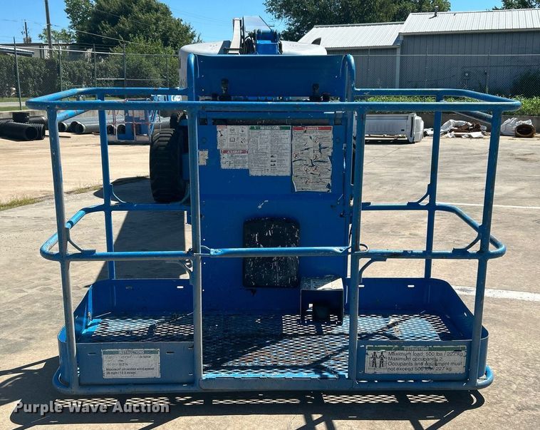 image for item DJ6249 2013 Genie S-65  boom lift