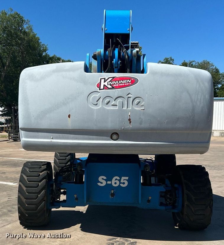 image for item DJ6249 2013 Genie S-65  boom lift