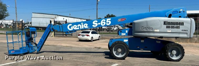 image for item DJ6249 2013 Genie S-65  boom lift