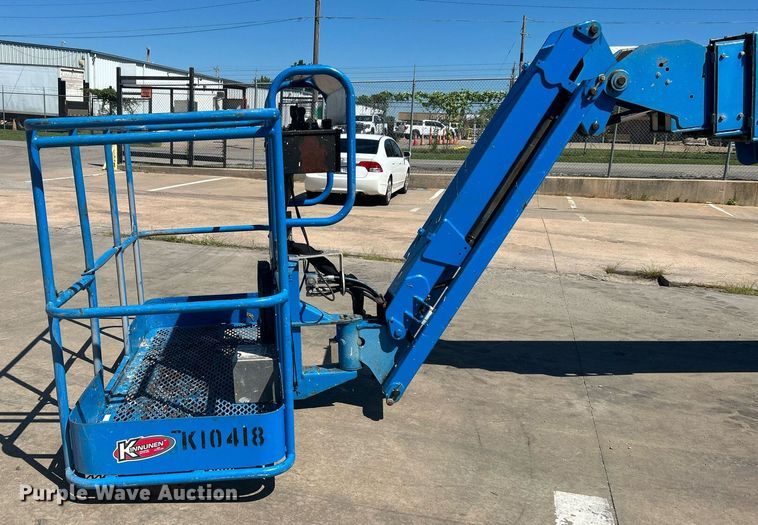 image for item DJ6249 2013 Genie S-65  boom lift