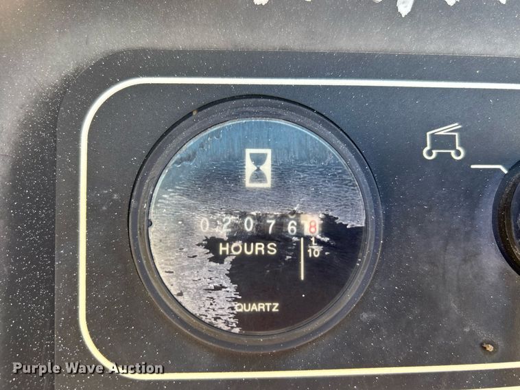 image for item DJ6249 2013 Genie S-65  boom lift