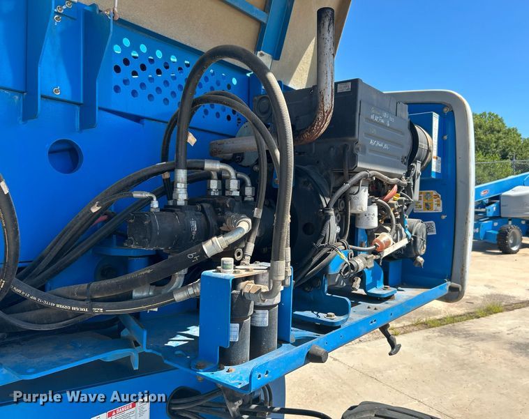 image for item DJ6249 2013 Genie S-65  boom lift