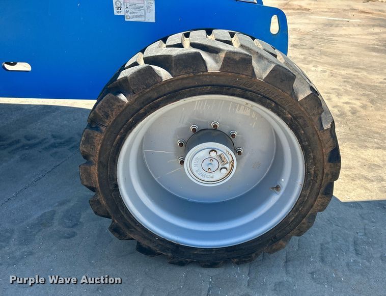 image for item DJ6249 2013 Genie S-65  boom lift