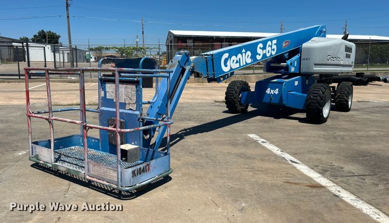 image for item DJ6251 2013 Genie S-65  boom lift