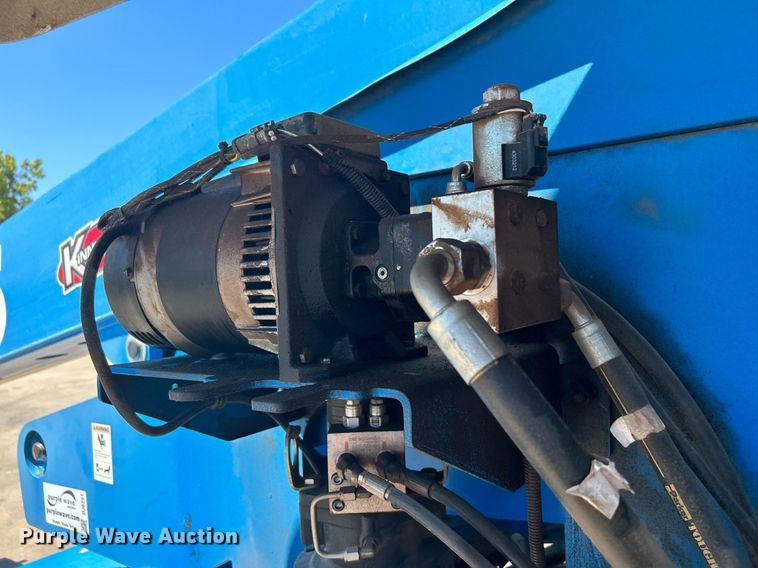 image for item DJ6251 2013 Genie S-65  boom lift