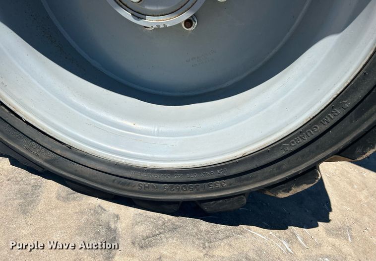 image for item DJ6251 2013 Genie S-65  boom lift