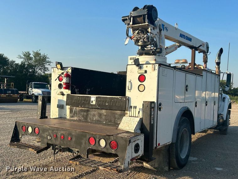 image for item DJ6266 2007 Ford F750 Super Duty  utility / service truck