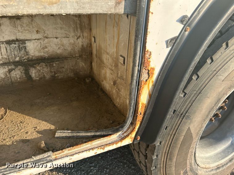 image for item DJ6266 2007 Ford F750 Super Duty  utility / service truck