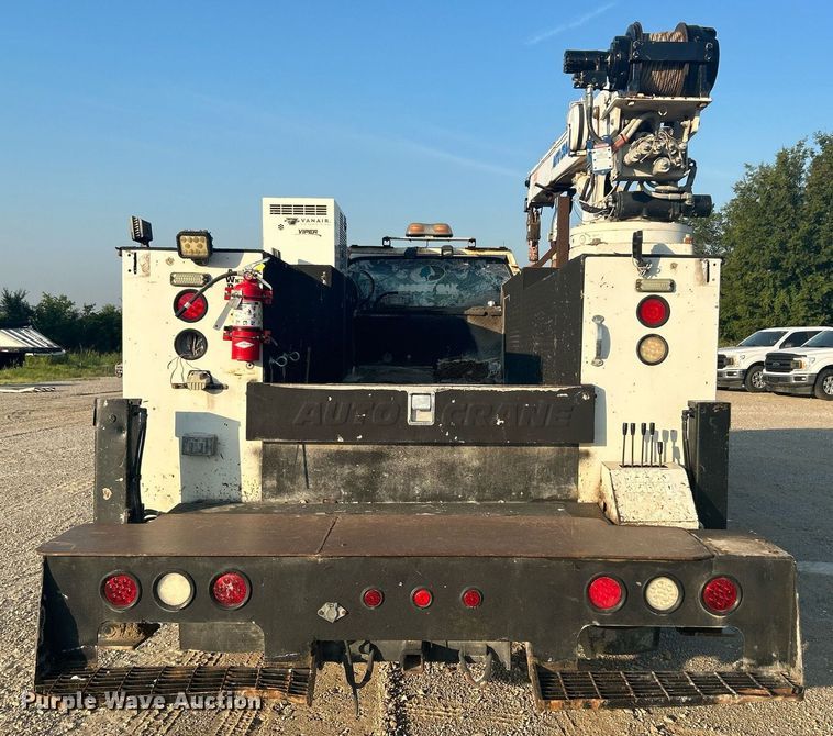 image for item DJ6266 2007 Ford F750 Super Duty  utility / service truck