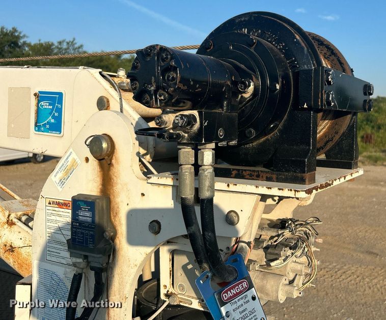 image for item DJ6266 2007 Ford F750 Super Duty  utility / service truck