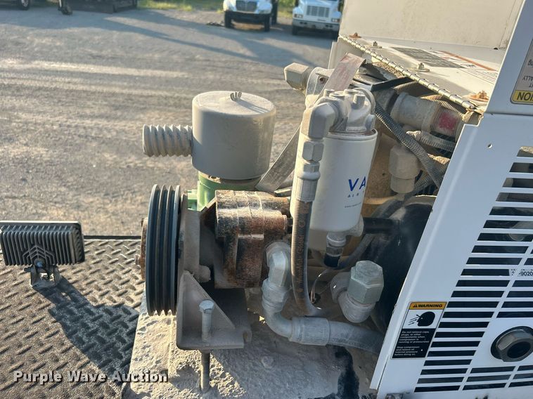 image for item DJ6266 2007 Ford F750 Super Duty  utility / service truck