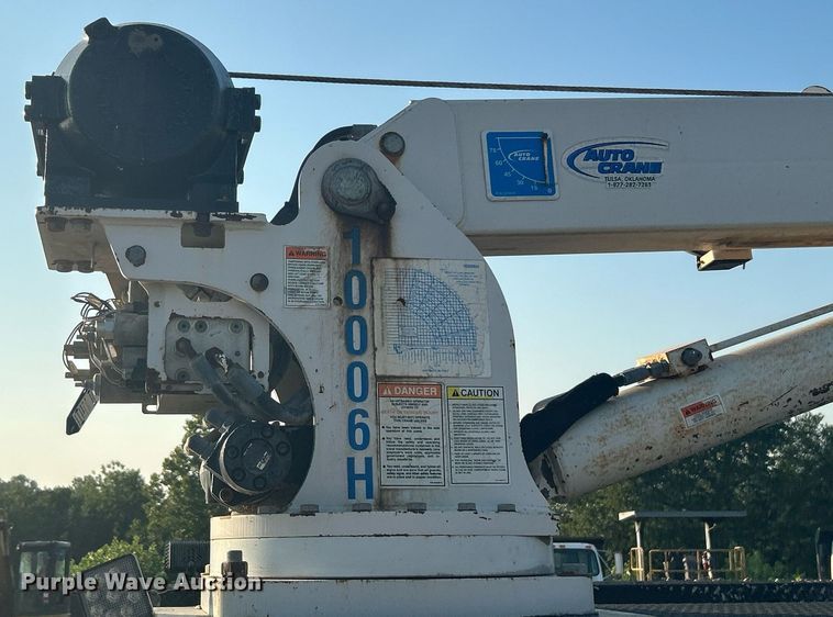 image for item DJ6266 2007 Ford F750 Super Duty  utility / service truck