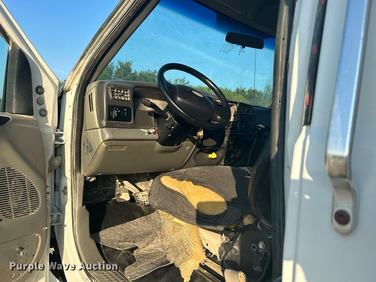 image for item DJ6266 2007 Ford F750 Super Duty  utility / service truck