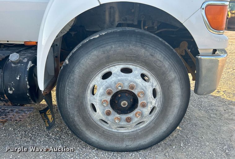 image for item DJ6266 2007 Ford F750 Super Duty  utility / service truck