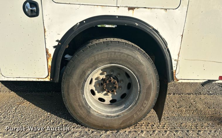 image for item DJ6266 2007 Ford F750 Super Duty  utility / service truck